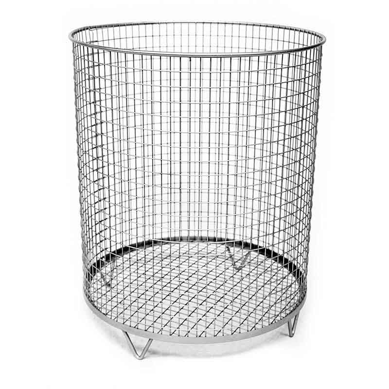 drahtgitterkorb-118-liter-mit-standfuessen-und-randdraht-oben.jpg