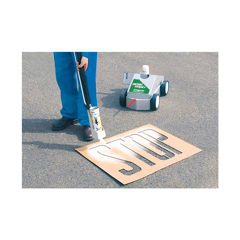 Aufsprühen von "STOP"